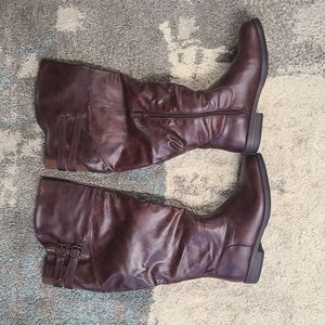 Tall Reddish Brown Women's Boots